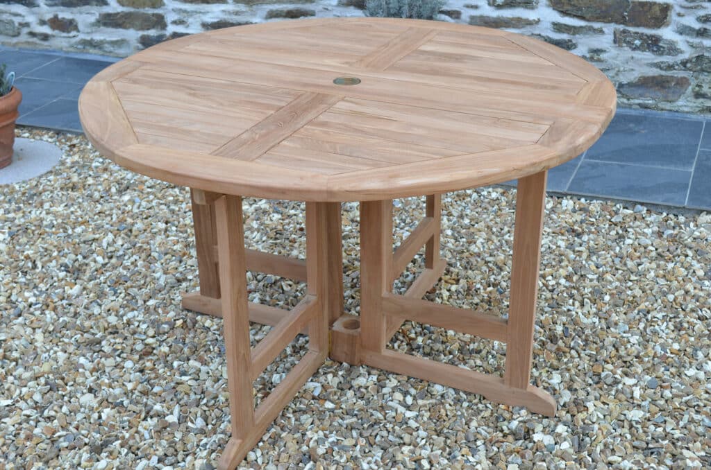 Bucklebury | 1.2m Round Folding Gateleg Teak Garden Dining Table | 4 to 6 Seater